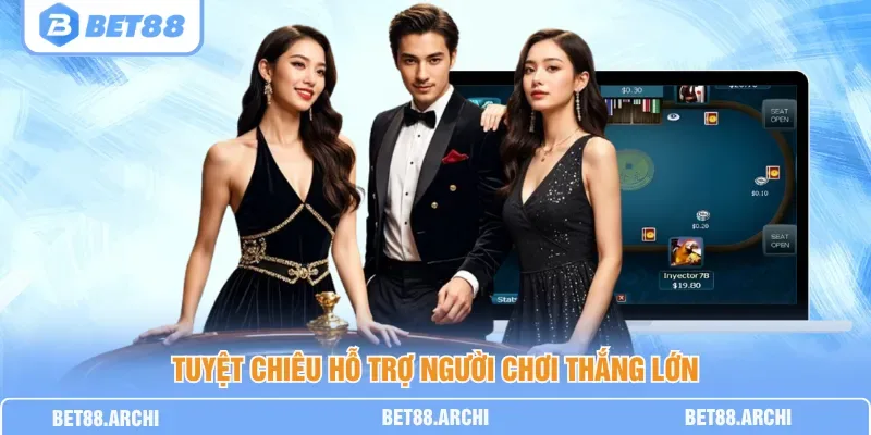 Người chơi ghi nhớ bài và tính toán nước đi trong ván Tá Lả